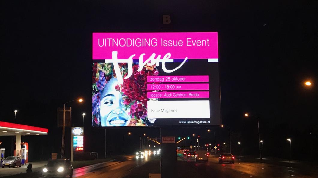 reclamezuil issue event roze.jpg