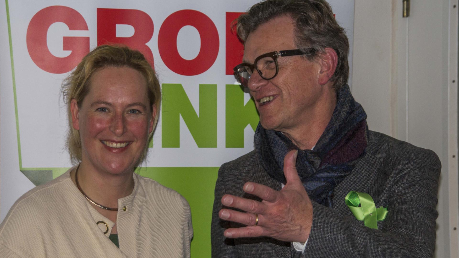 Hagar Roijackers lijsttrekker GroenLinks Noord-Brabant en Jan Schouw na opspelden Groene Lintje